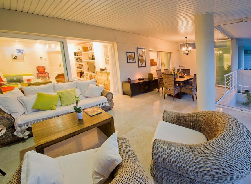 Resale - Apartment -
Nueva Andalucía