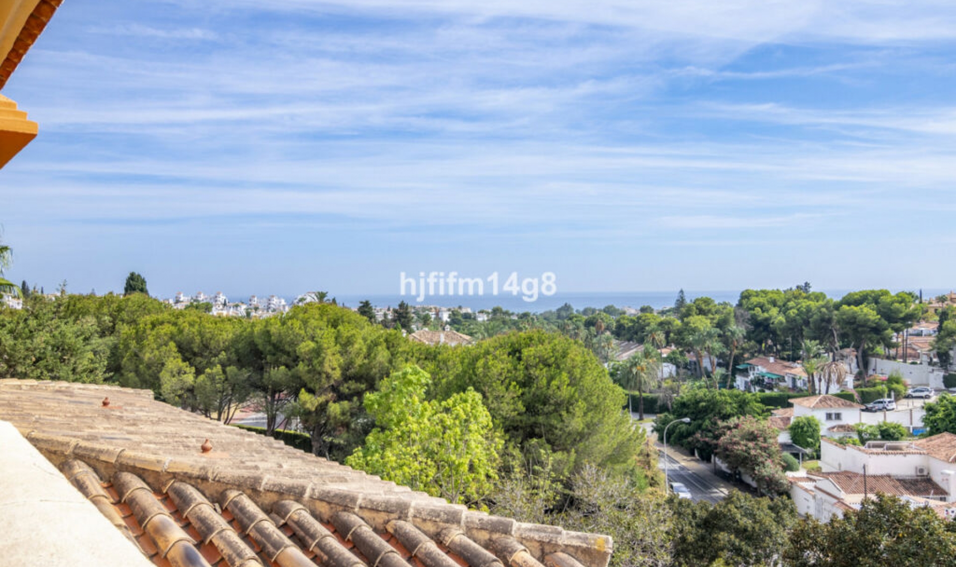 Resale - Apartment -
Nueva Andalucía