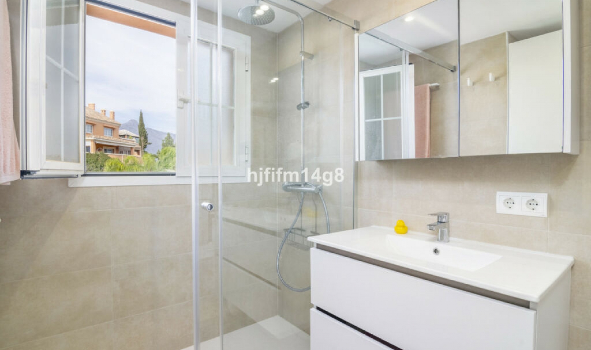 Resale - Apartment -
Nueva Andalucía