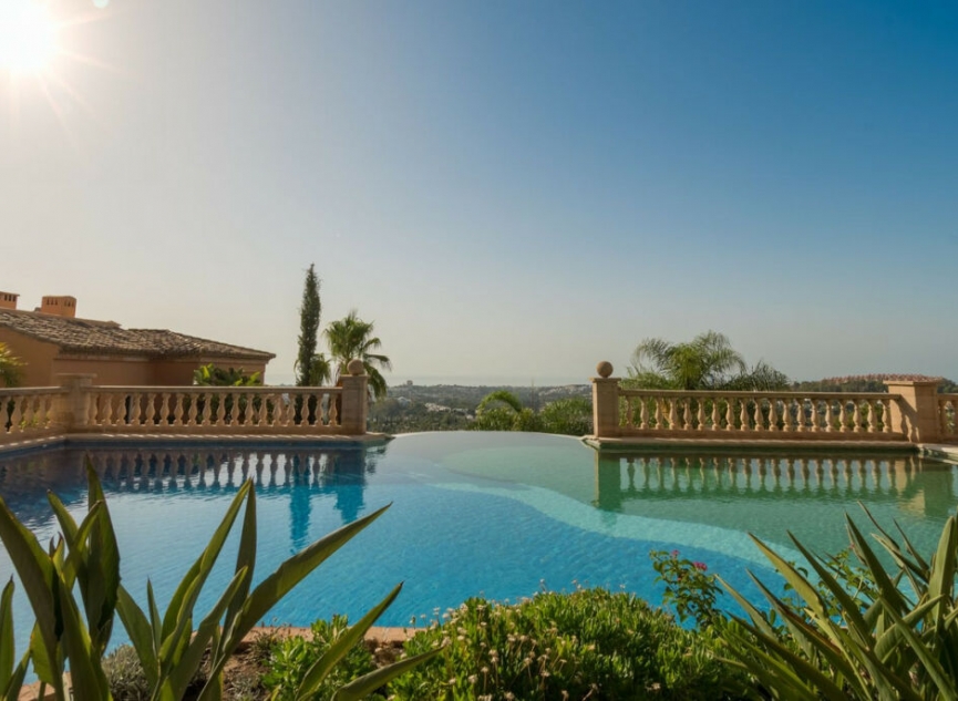 Resale - Apartment -
Nueva Andalucía