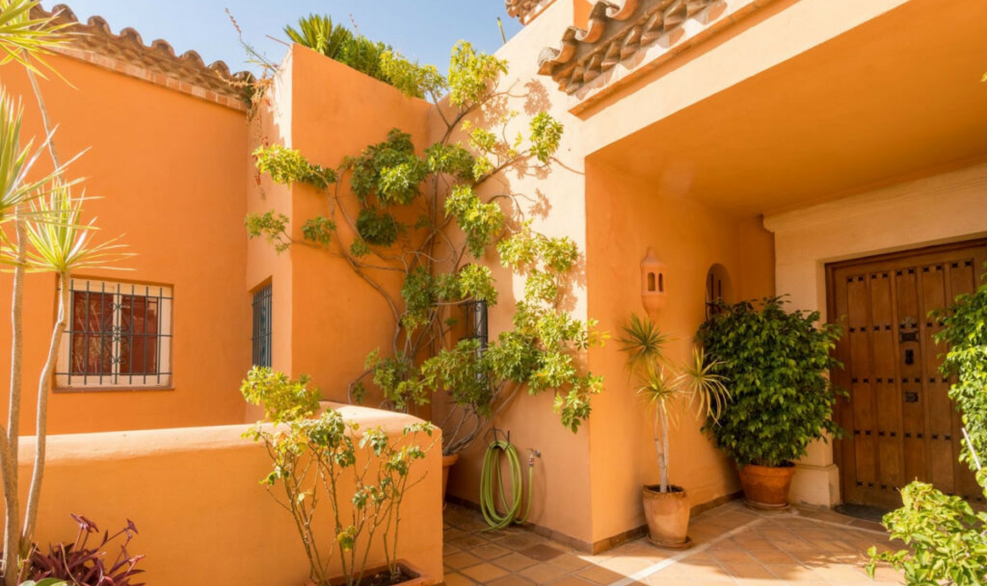 Resale - Apartment -
Nueva Andalucía