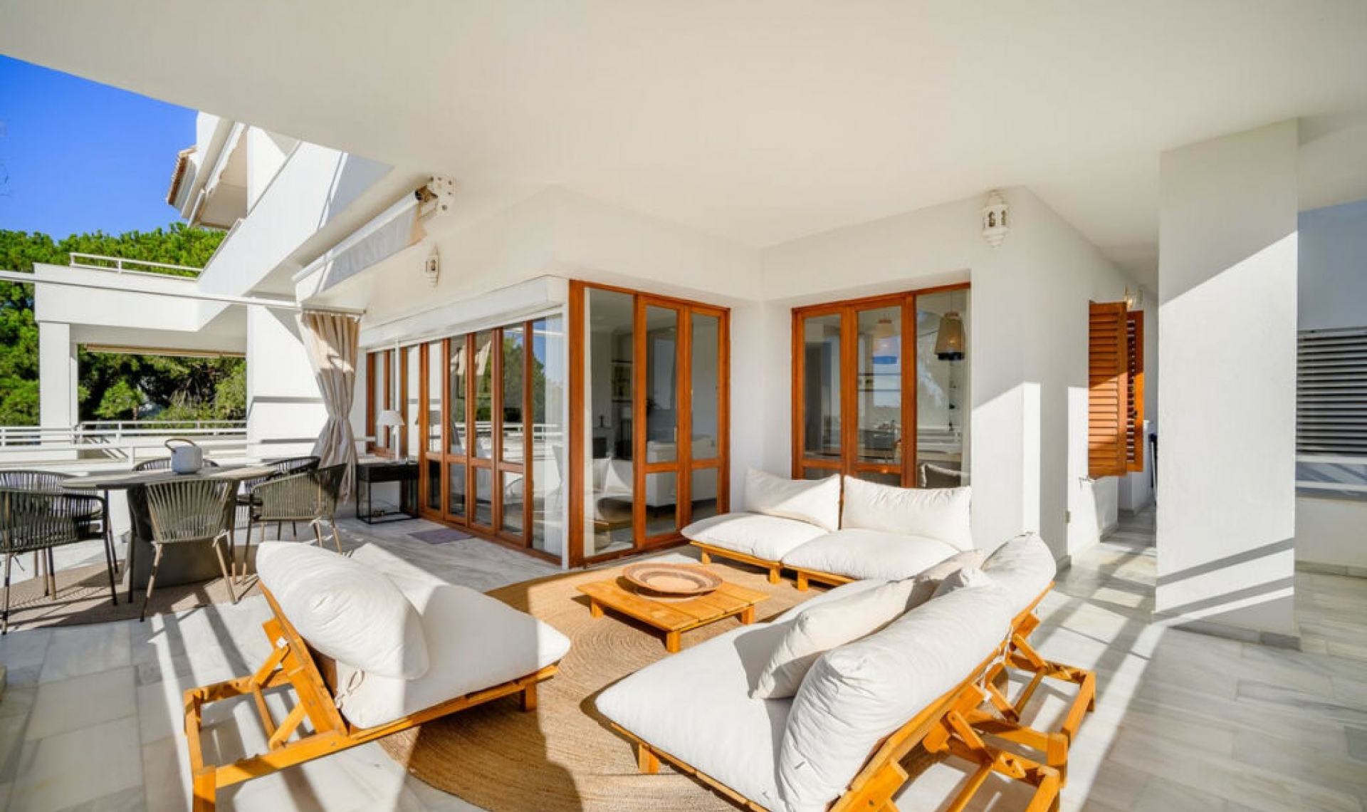 Resale - Apartment -
Nueva Andalucía