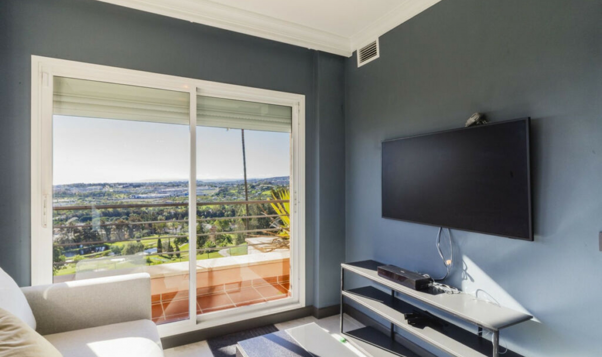 Resale - Apartment -
Nueva Andalucía