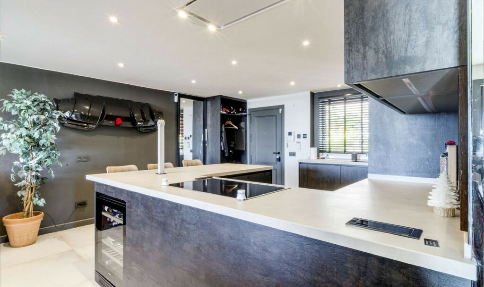 Resale - Apartment -
Nueva Andalucía