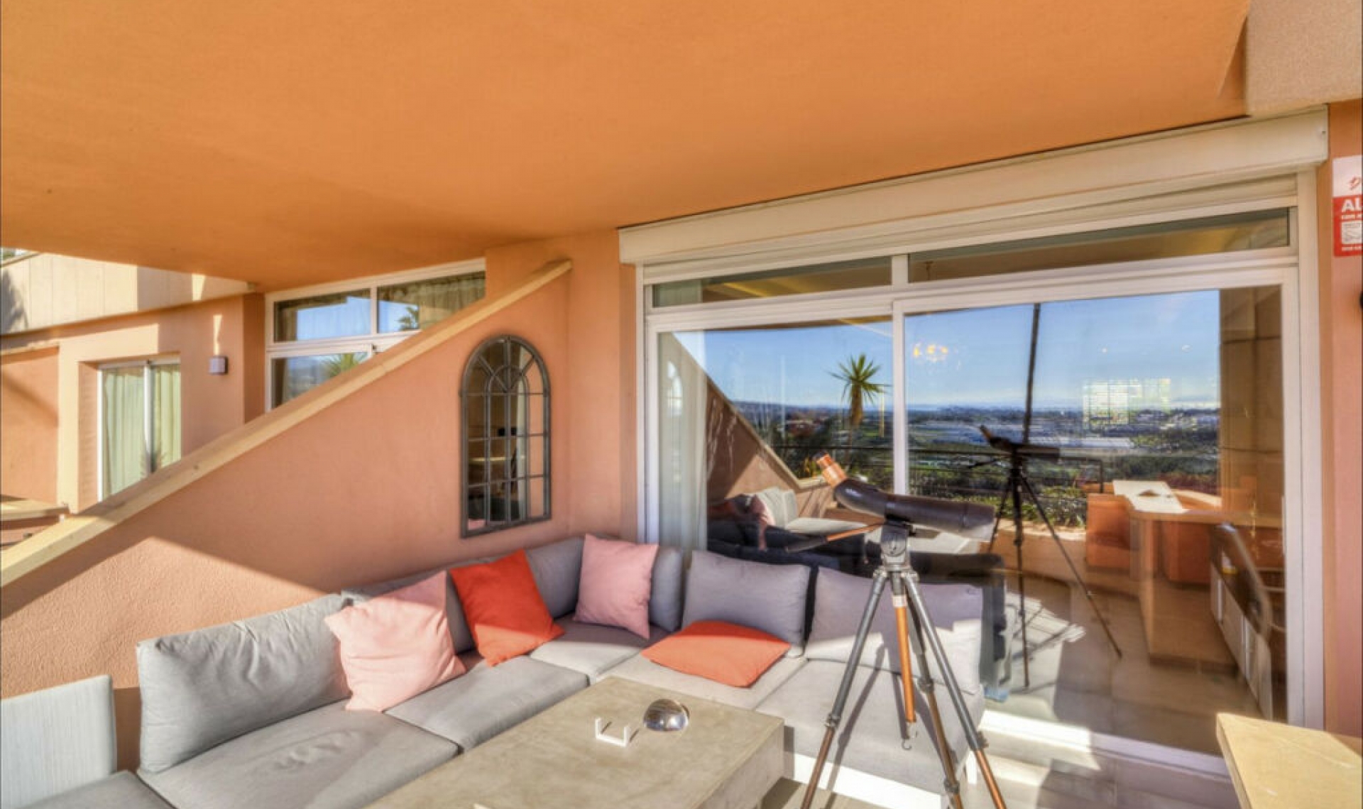 Resale - Apartment -
Nueva Andalucía