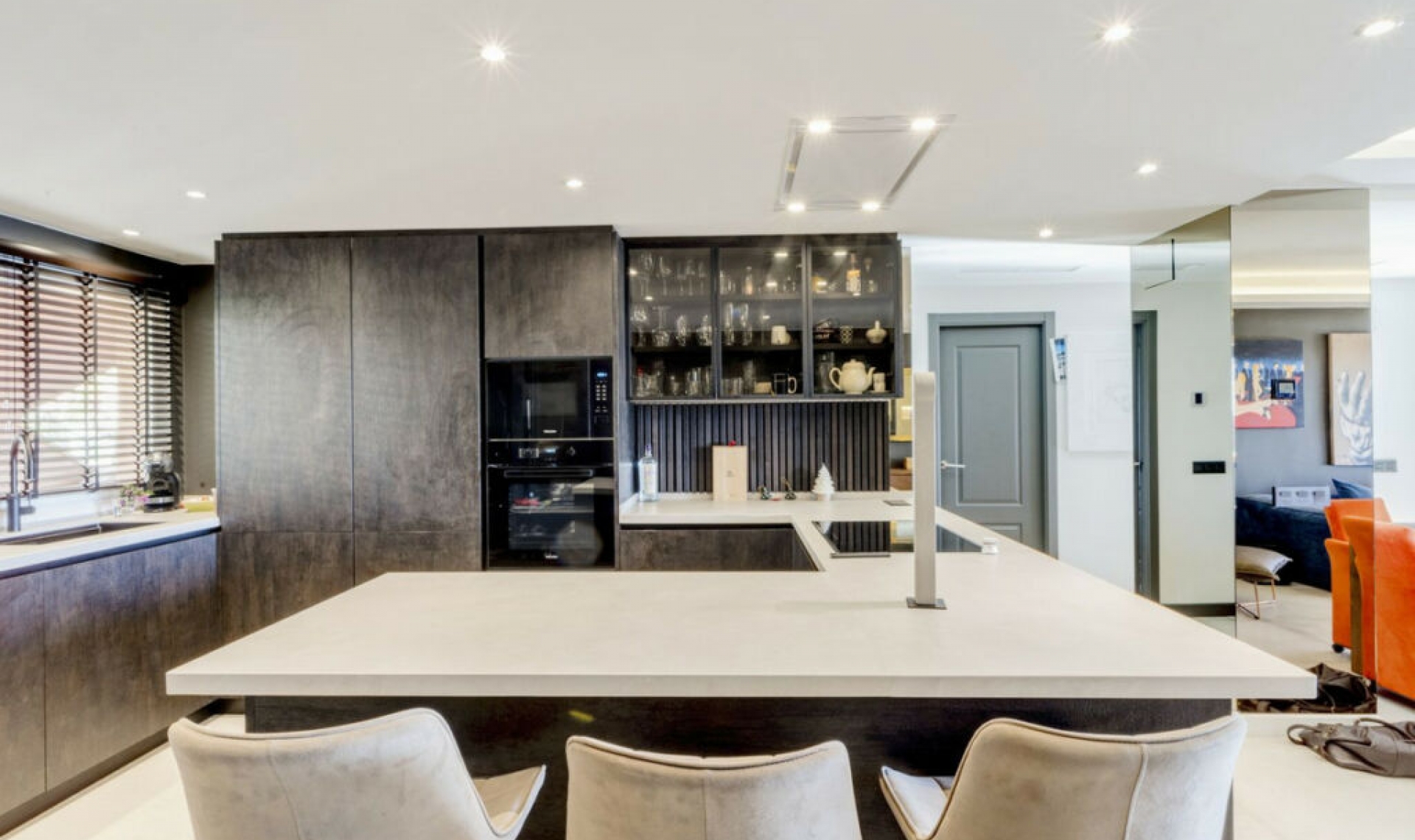 Resale - Apartment -
Nueva Andalucía