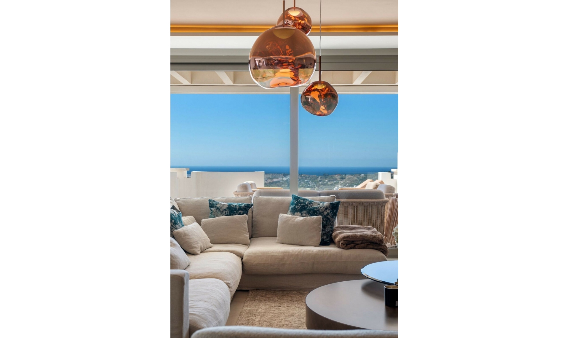 Resale - Apartment -
Nueva Andalucía