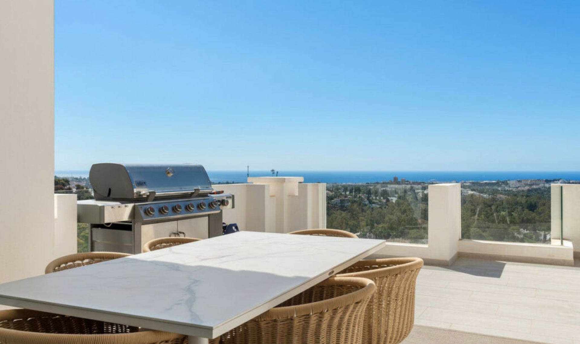 Resale - Apartment -
Nueva Andalucía