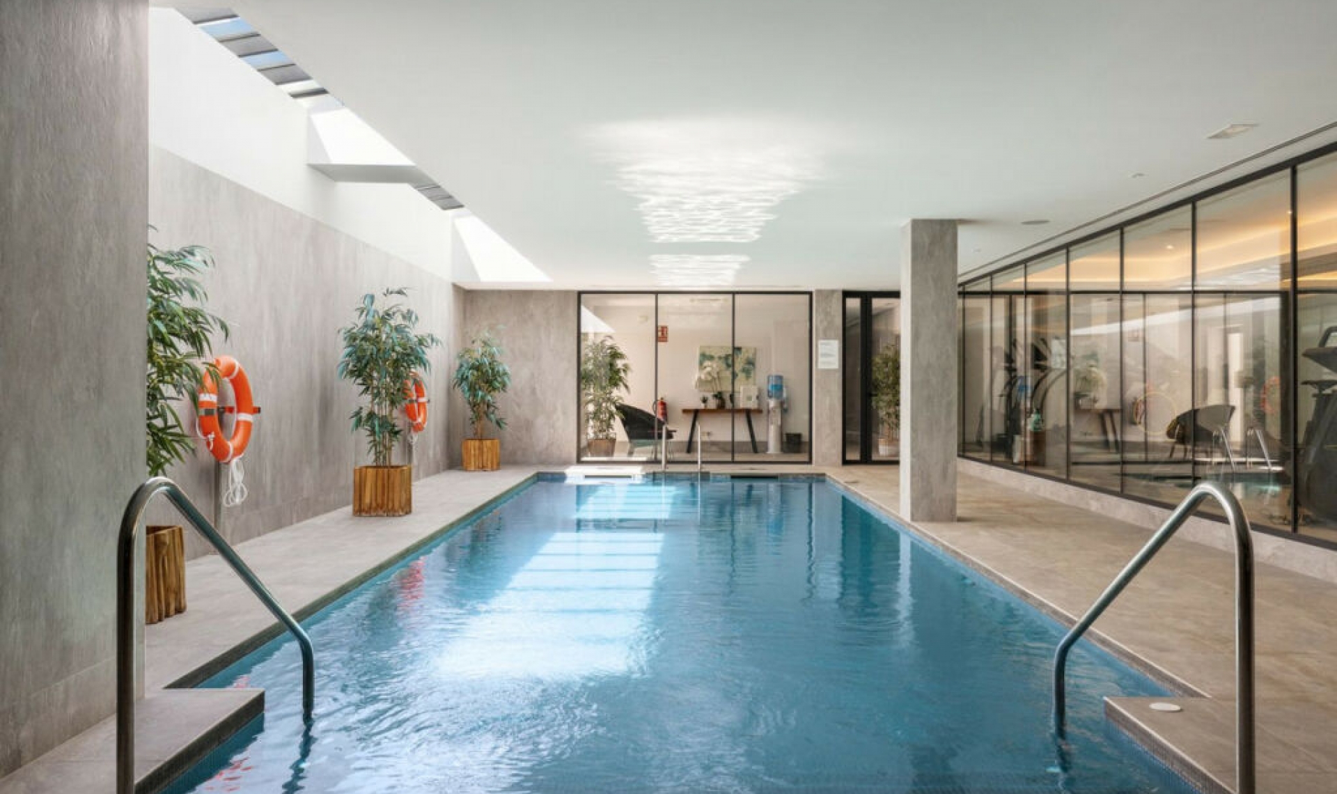 Resale - Apartment -
Nueva Andalucía