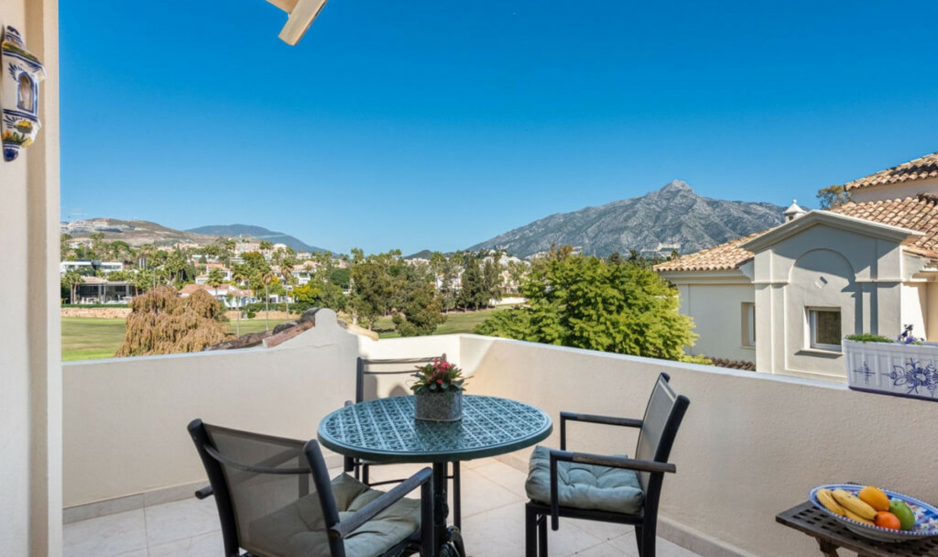 Resale - Apartment -
Nueva Andalucía