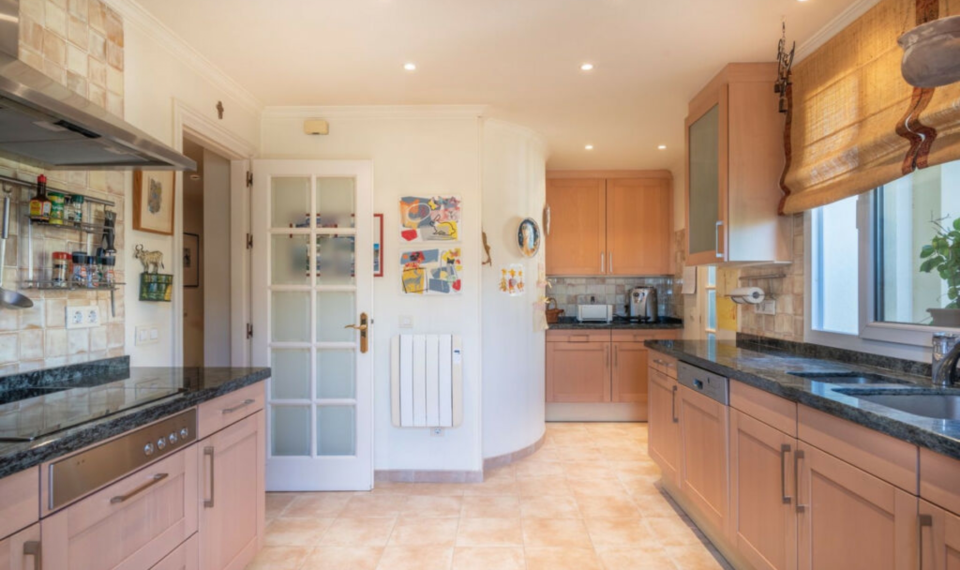 Resale - Apartment -
Nueva Andalucía