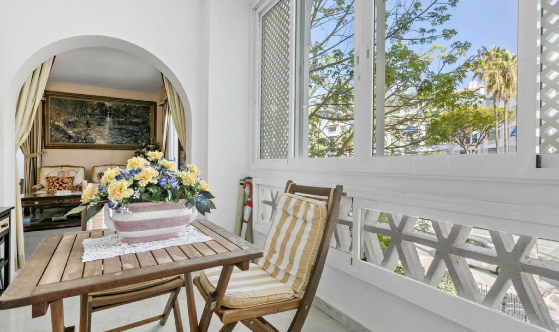 Resale - Apartment -
Nueva Andalucía