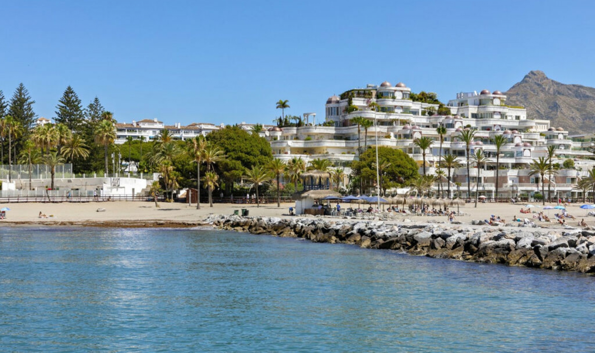 Resale - Apartment -
Nueva Andalucía