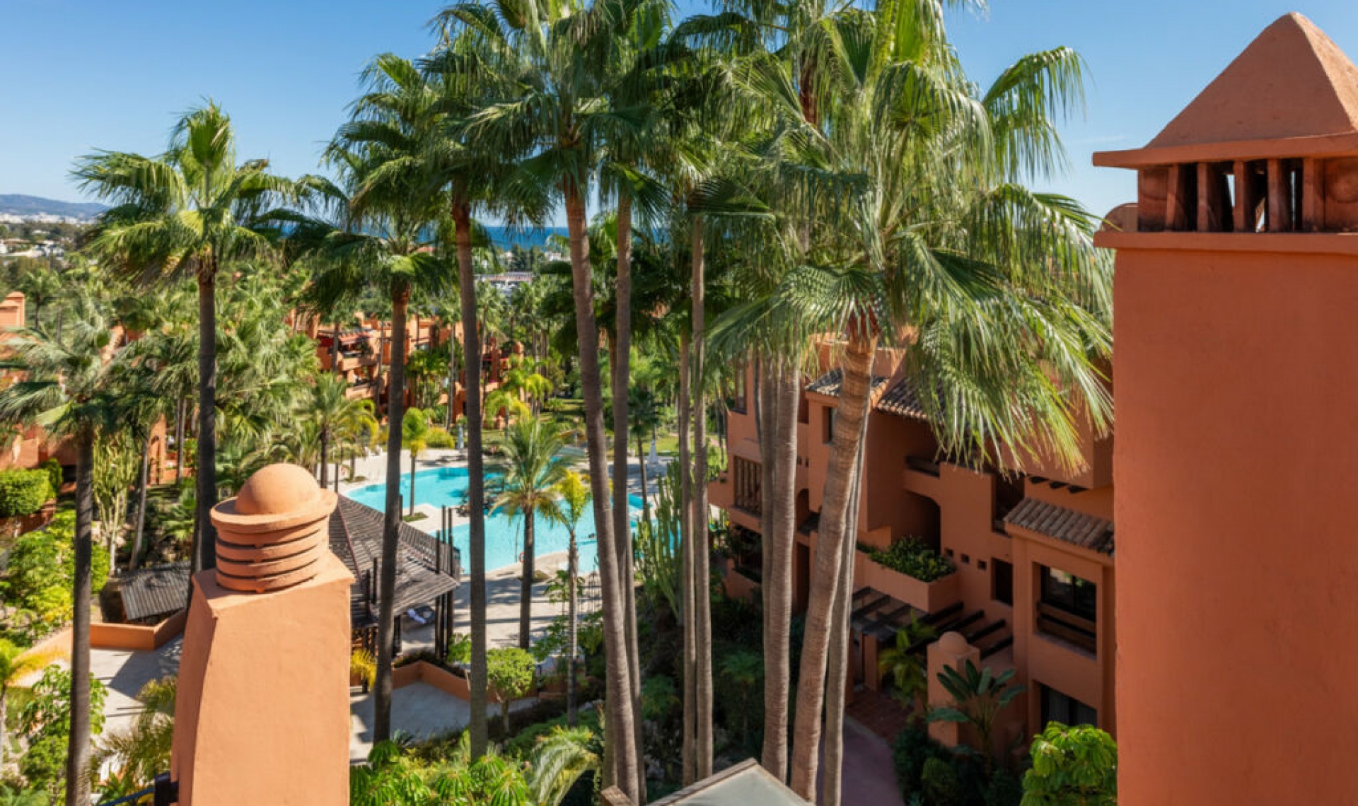 Resale - Apartment -
Nueva Andalucía