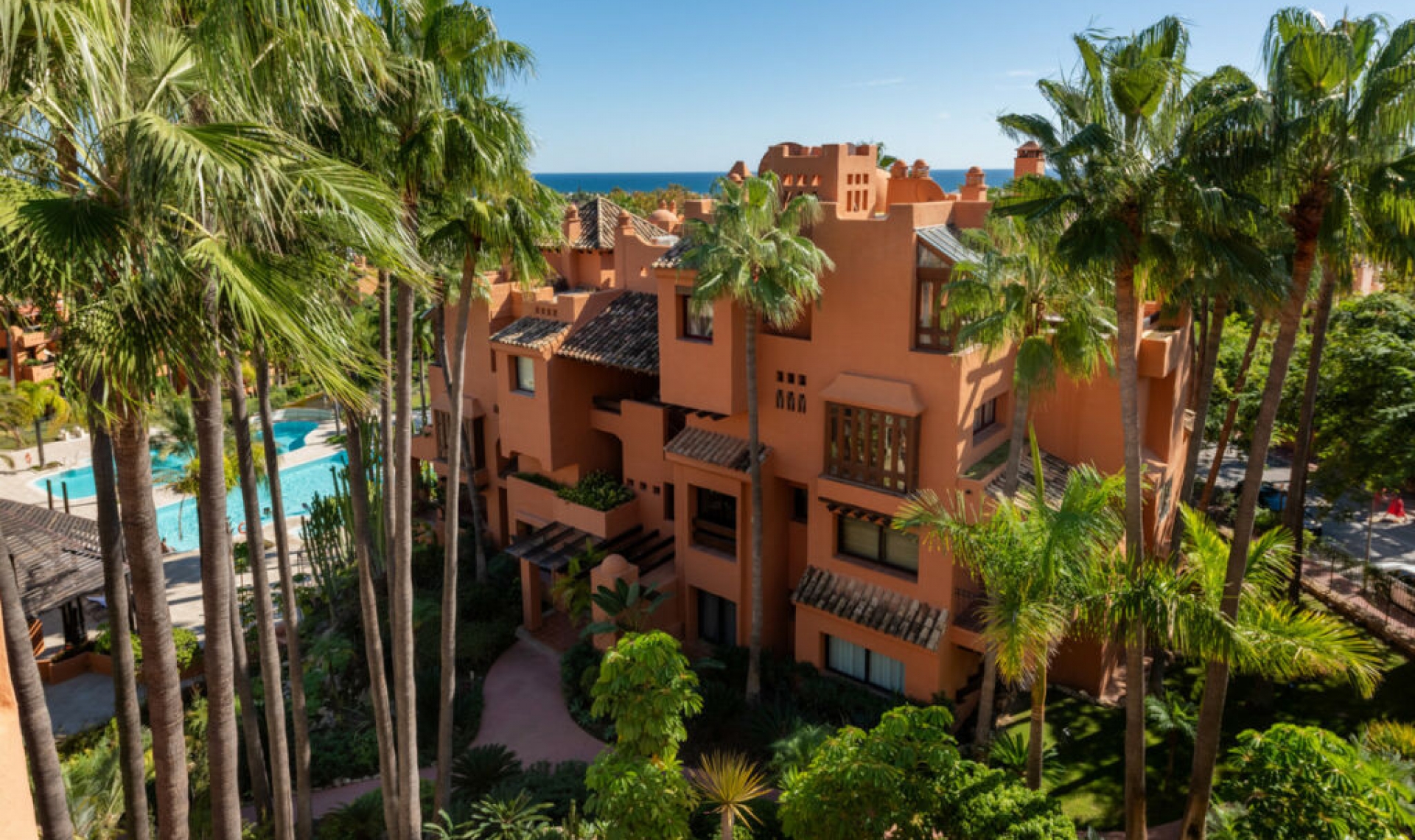 Resale - Apartment -
Nueva Andalucía