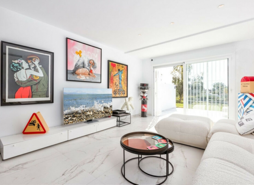 Resale - Apartment -
Nueva Andalucía