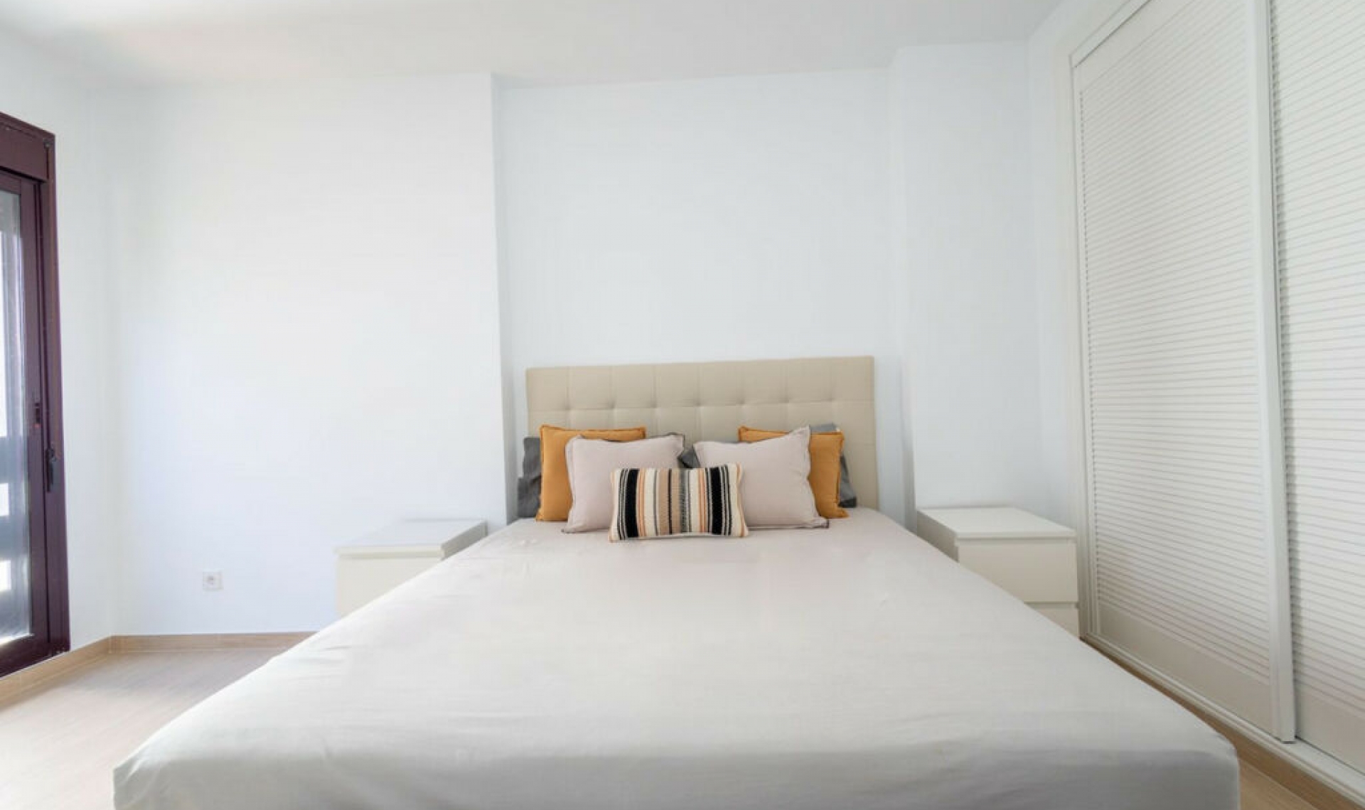 Resale - Apartment -
Nueva Andalucía