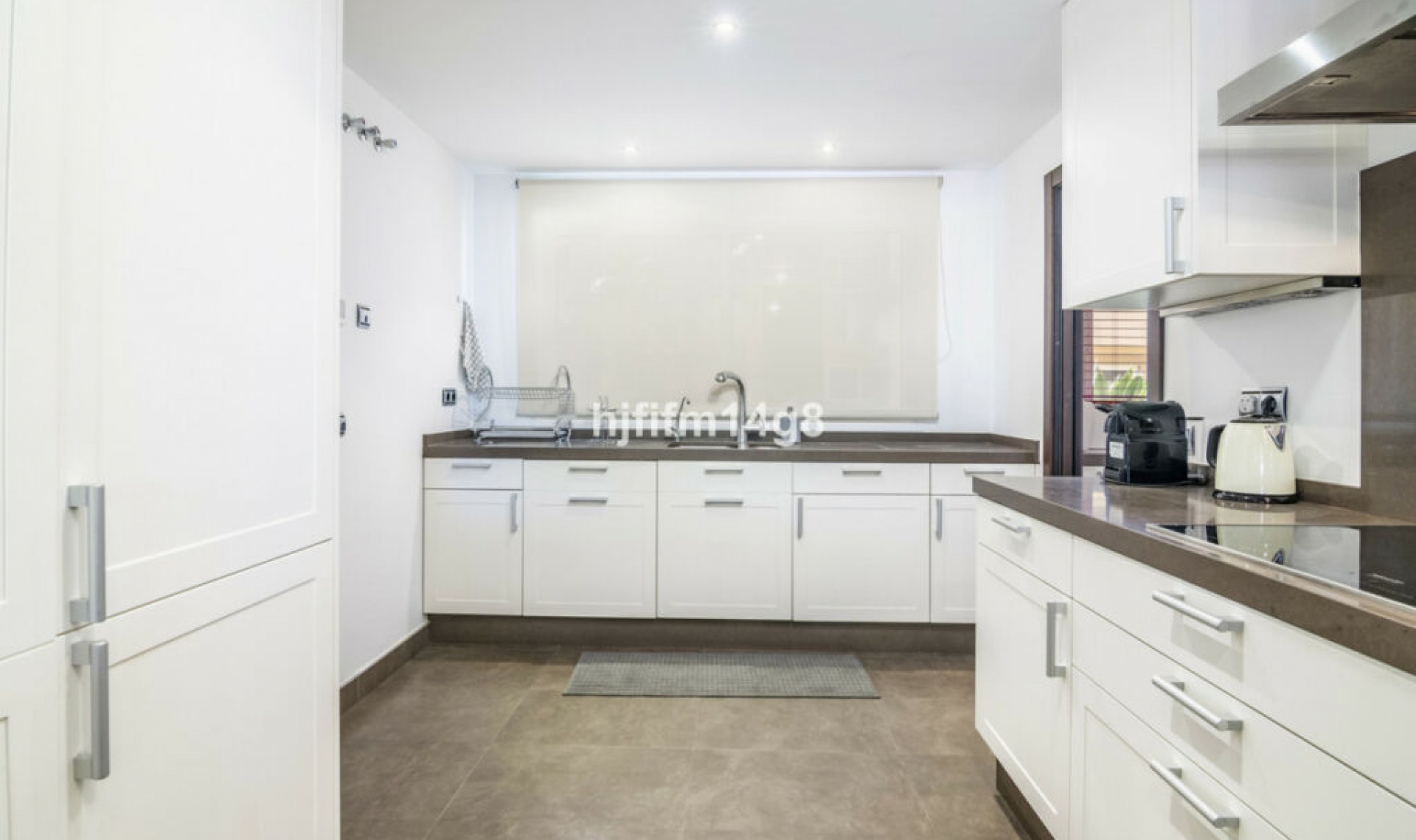 Resale - Apartment -
Nueva Andalucía