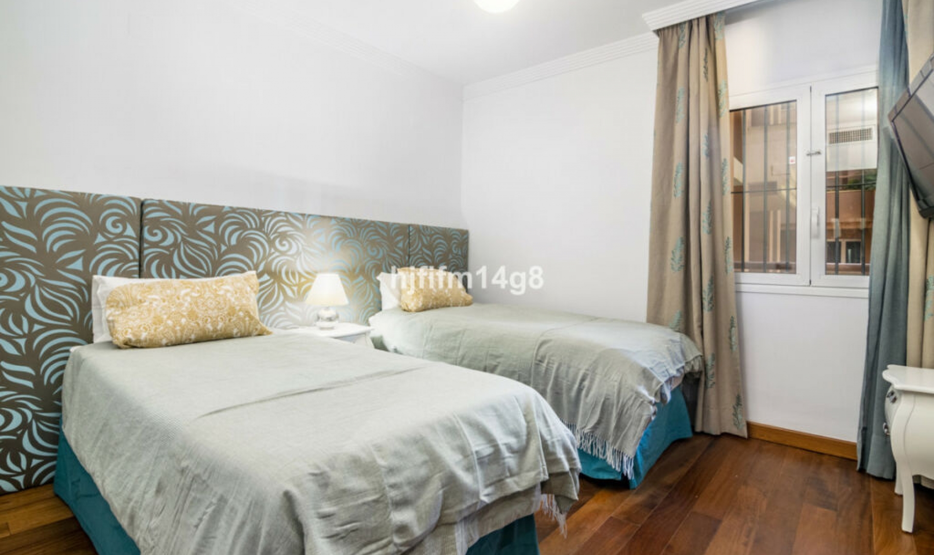 Resale - Apartment -
Nueva Andalucía