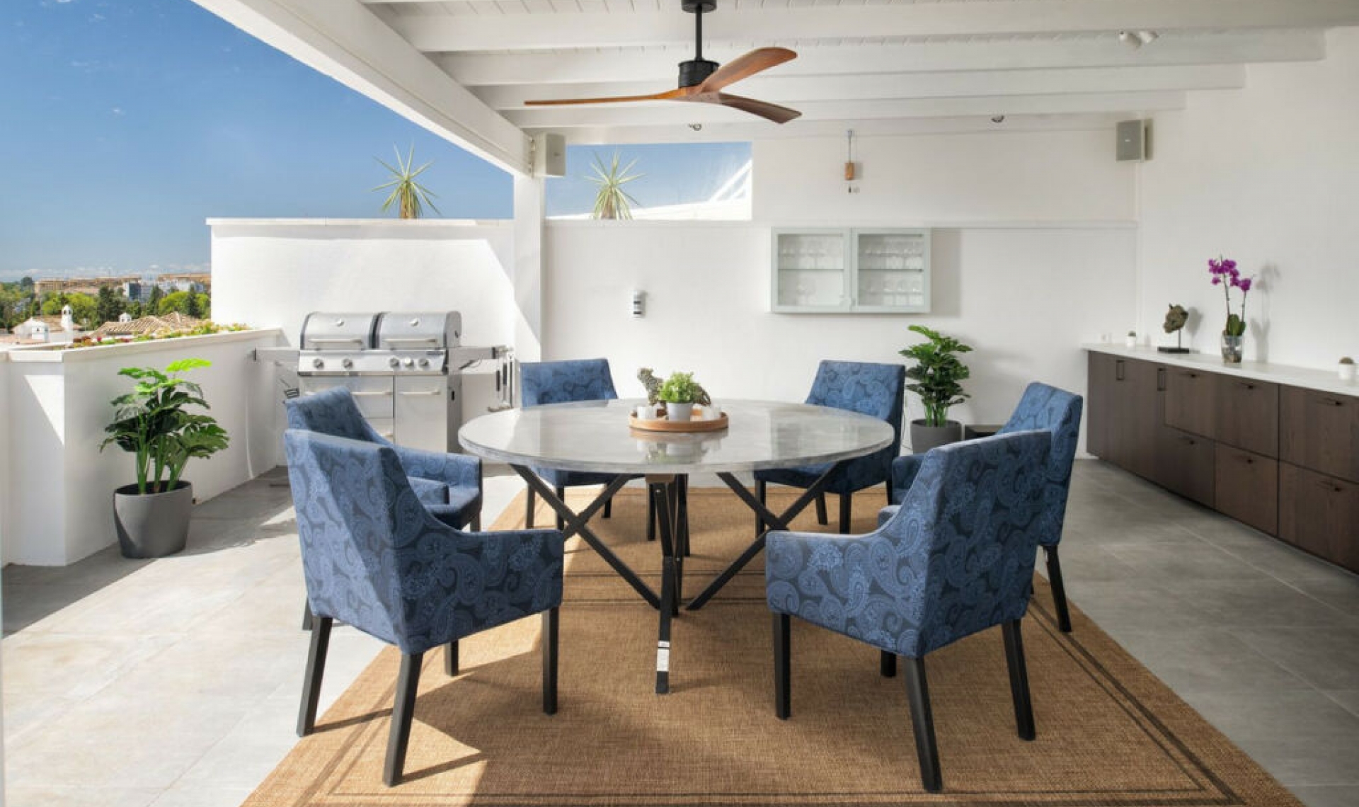 Resale - Apartment -
Nueva Andalucía