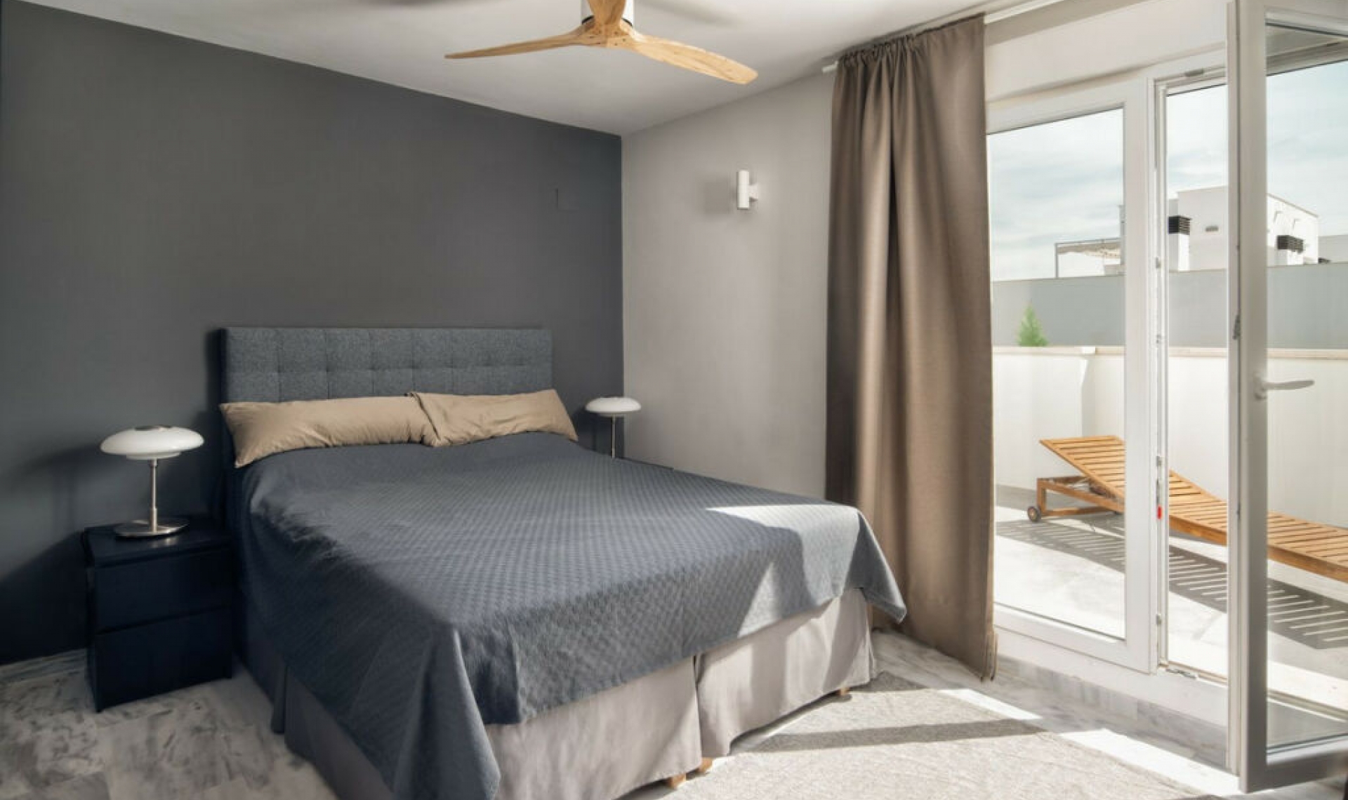 Resale - Apartment -
Nueva Andalucía