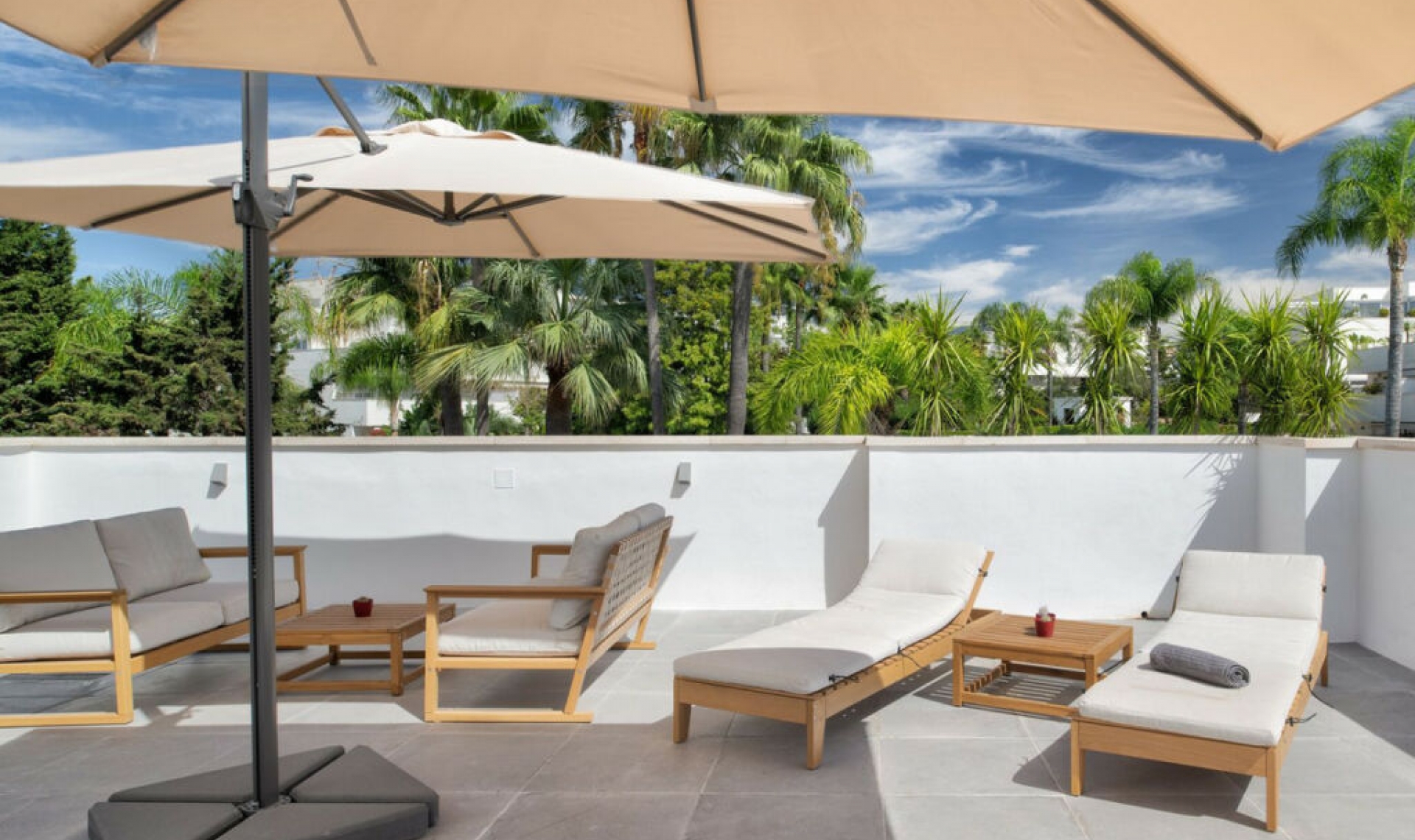 Resale - Apartment -
Nueva Andalucía