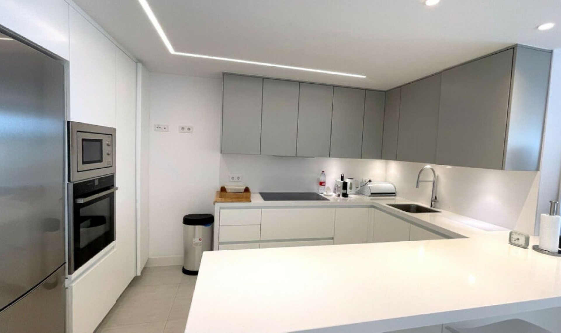 Resale - Apartment -
Nueva Andalucía