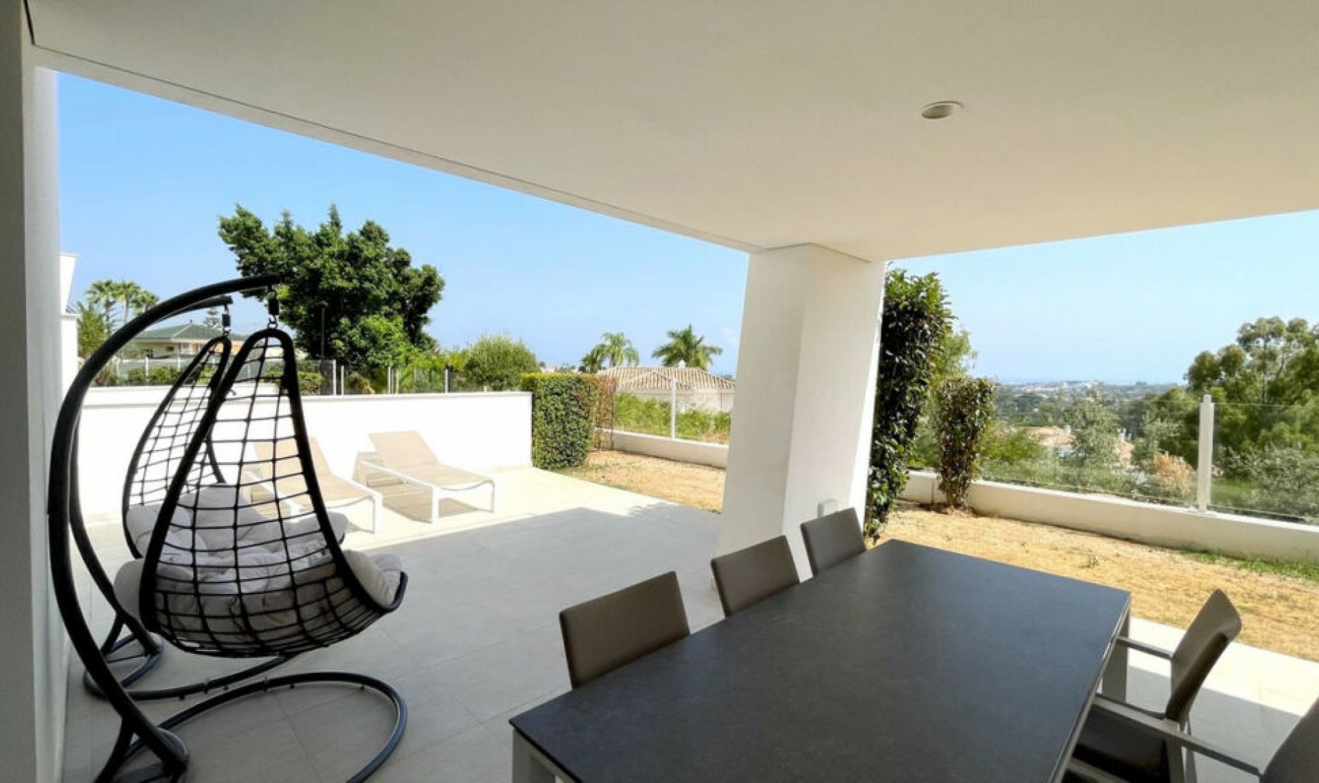 Resale - Apartment -
Nueva Andalucía