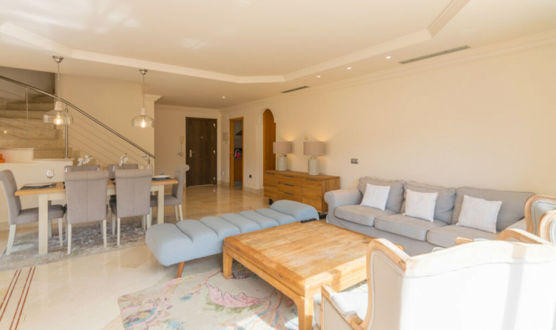 Resale - Apartment -
Nueva Andalucía