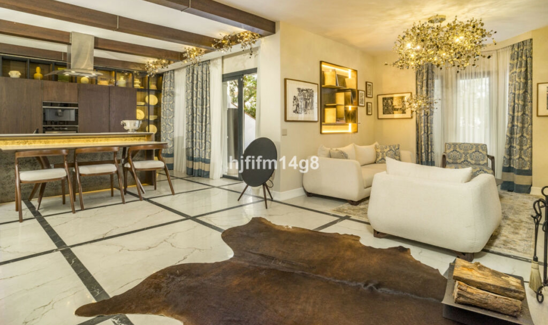 Resale - Apartment -
Nueva Andalucía
