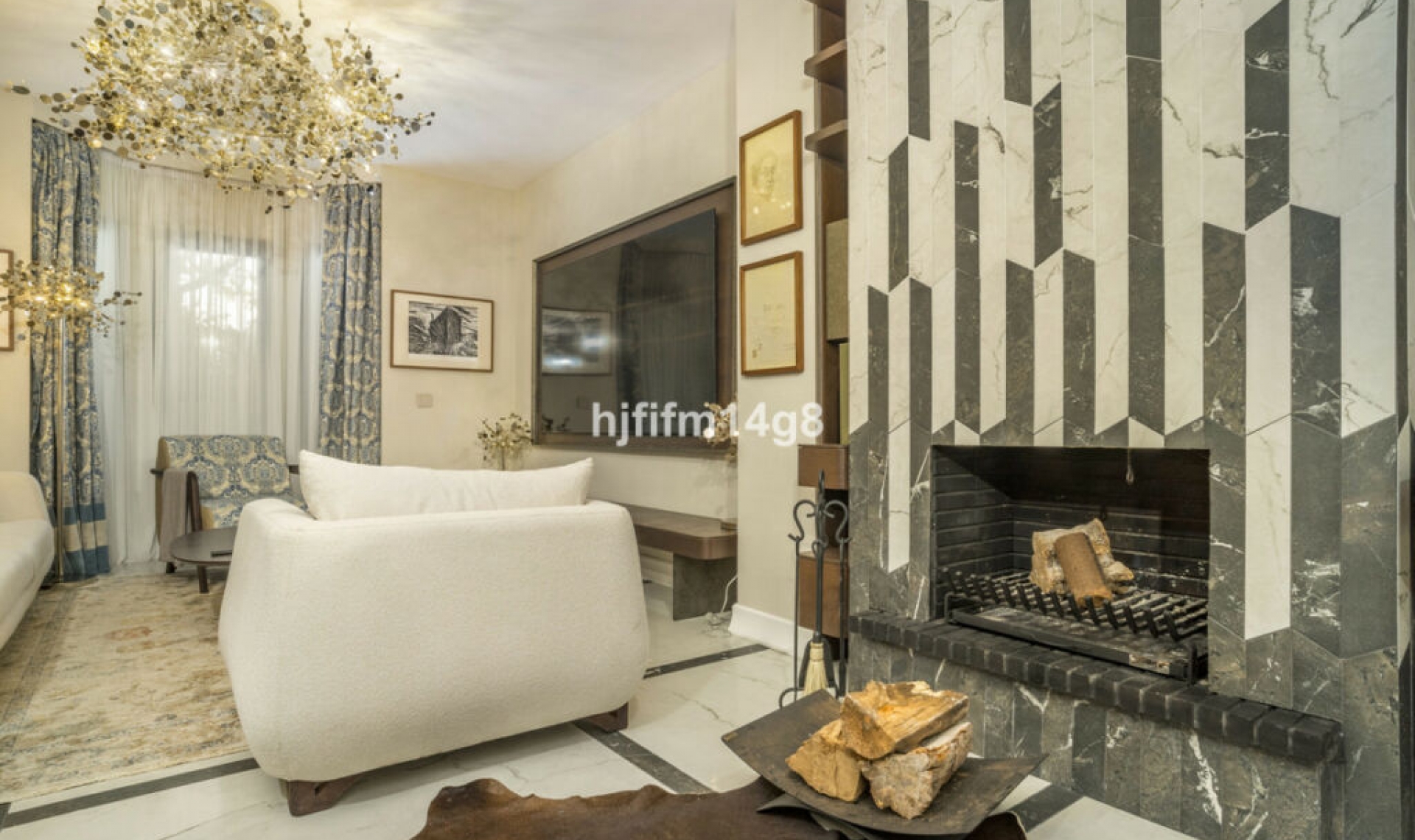 Resale - Apartment -
Nueva Andalucía