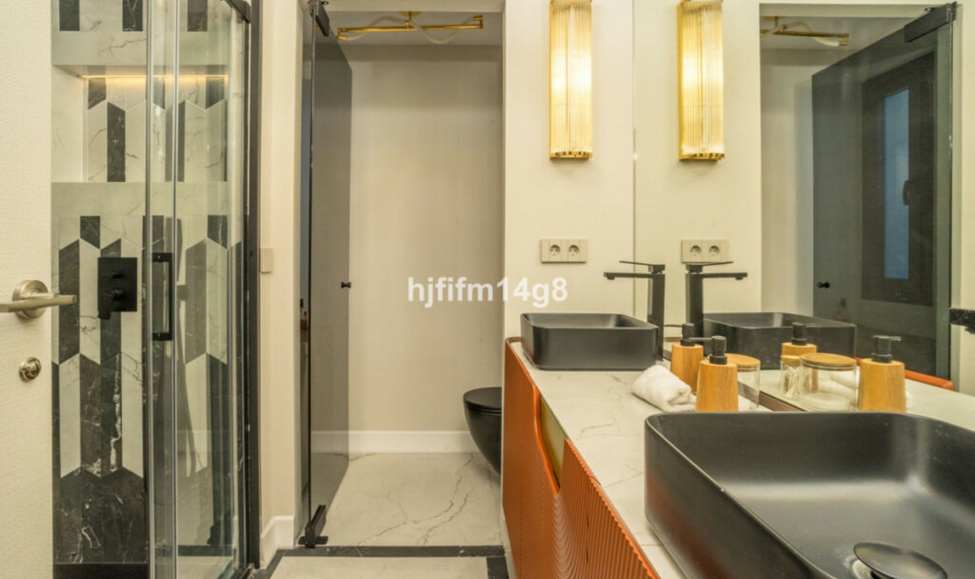 Resale - Apartment -
Nueva Andalucía