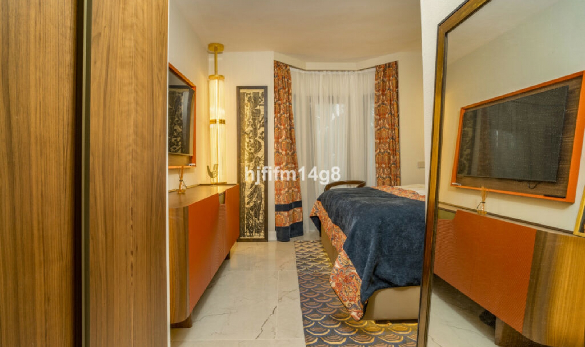 Resale - Apartment -
Nueva Andalucía
