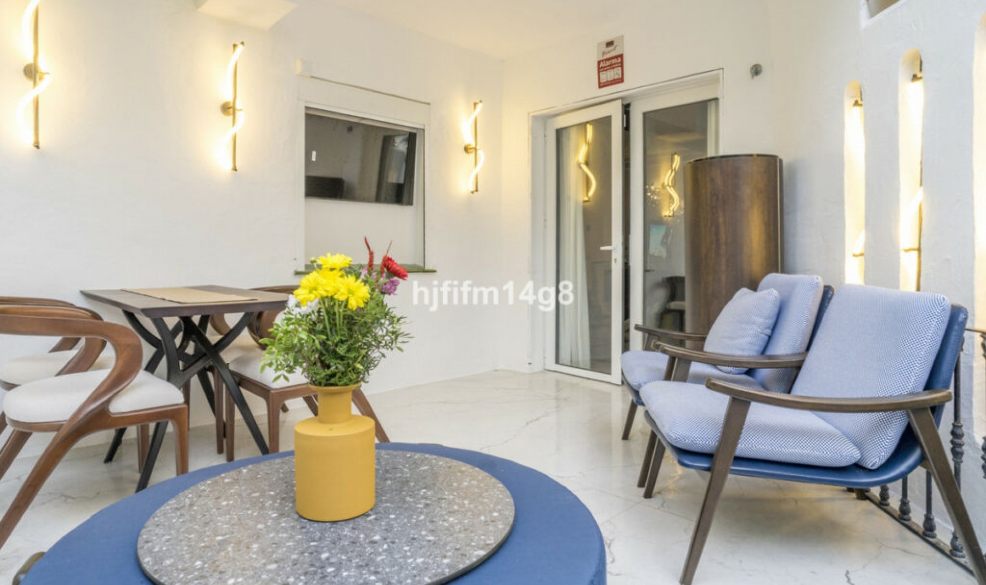 Resale - Apartment -
Nueva Andalucía