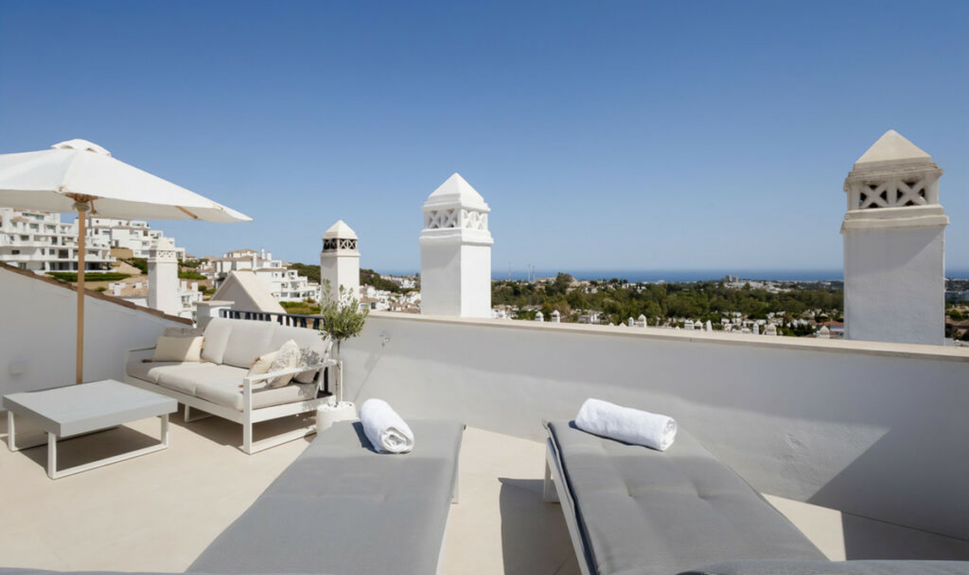 Resale - Apartment -
Nueva Andalucía