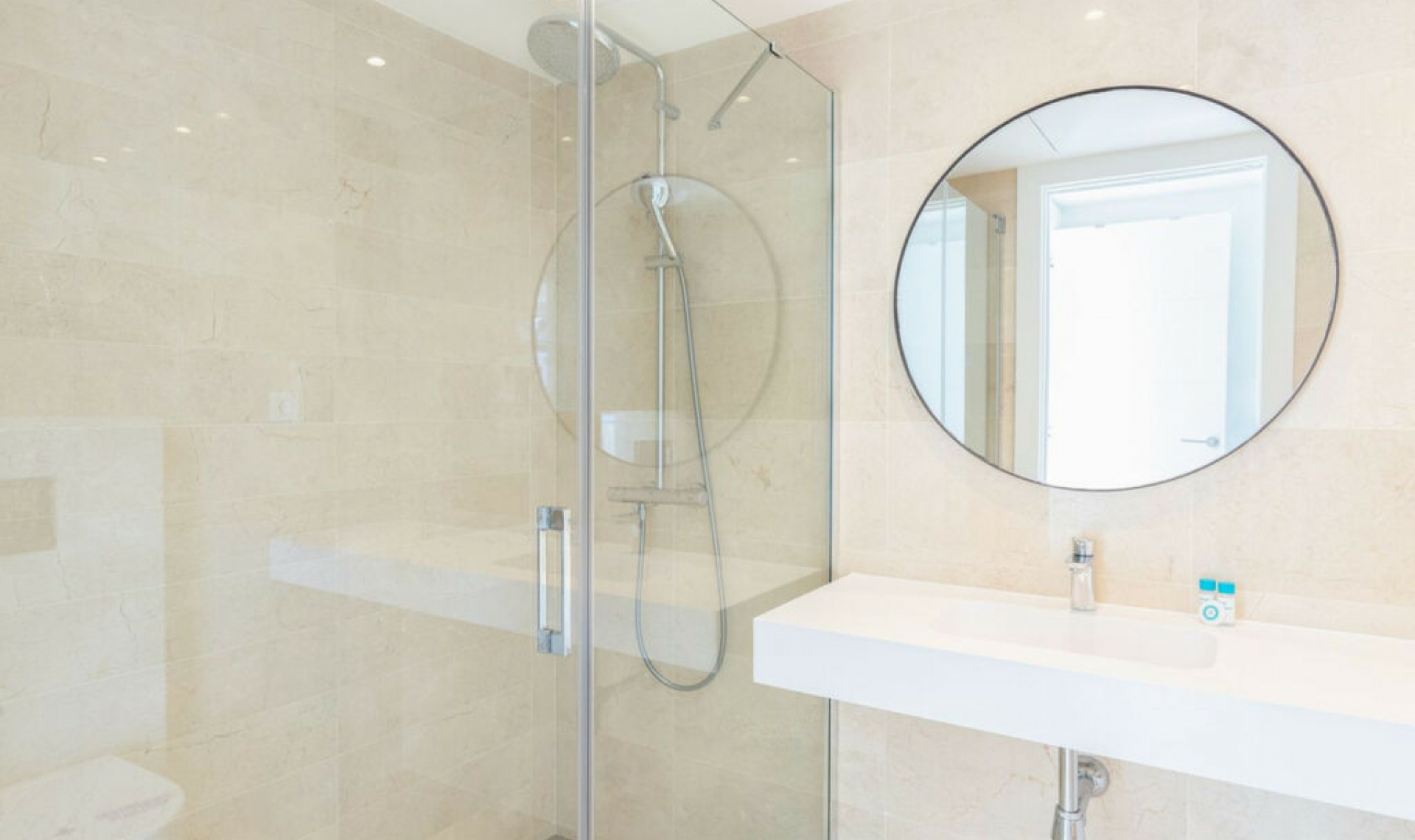 Resale - Apartment -
Nueva Andalucía
