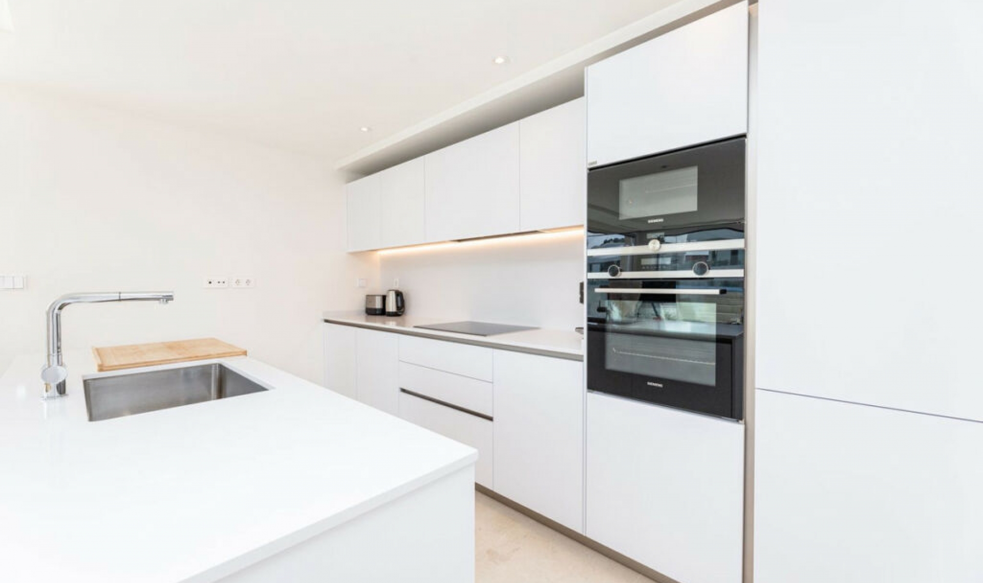 Resale - Apartment -
Nueva Andalucía