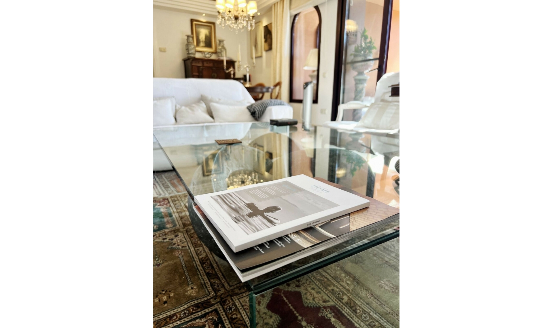 Resale - Apartment -
Nueva Andalucía