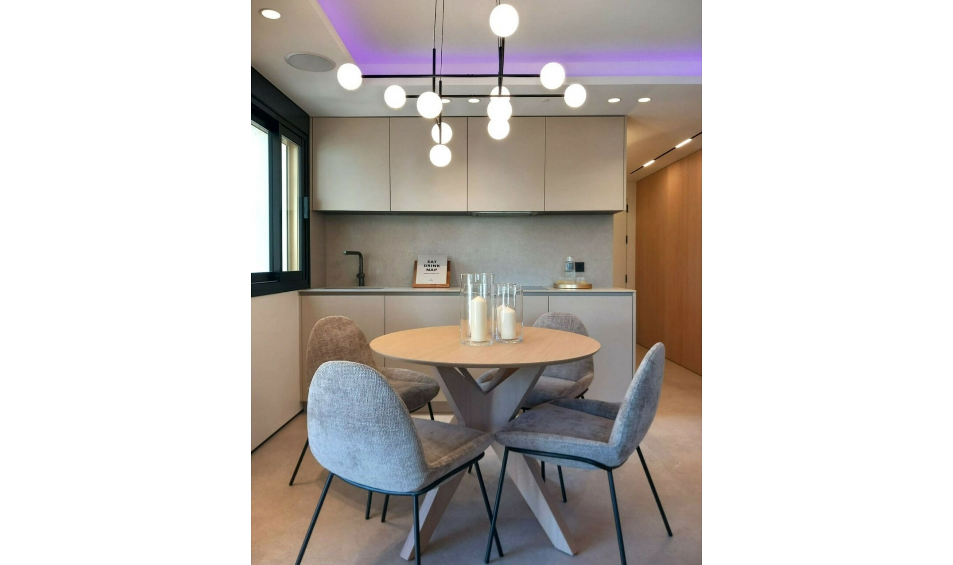 Resale - Apartment -
Nueva Andalucía