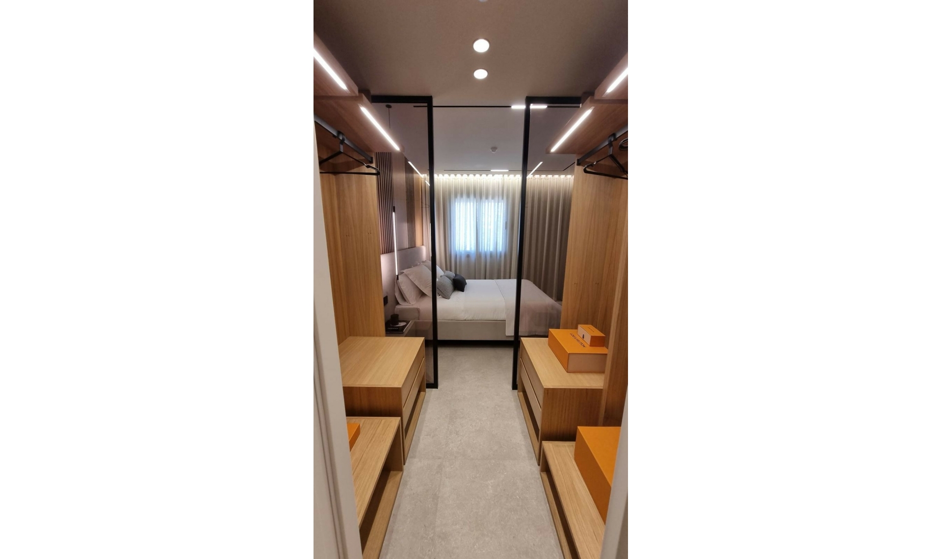 Resale - Apartment -
Nueva Andalucía