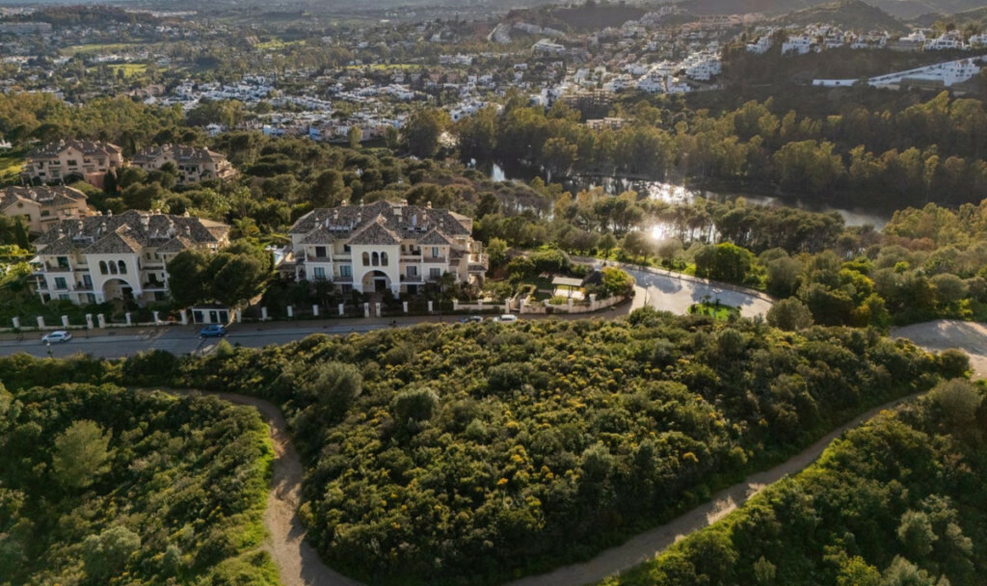 Resale - Apartment -
Nueva Andalucía