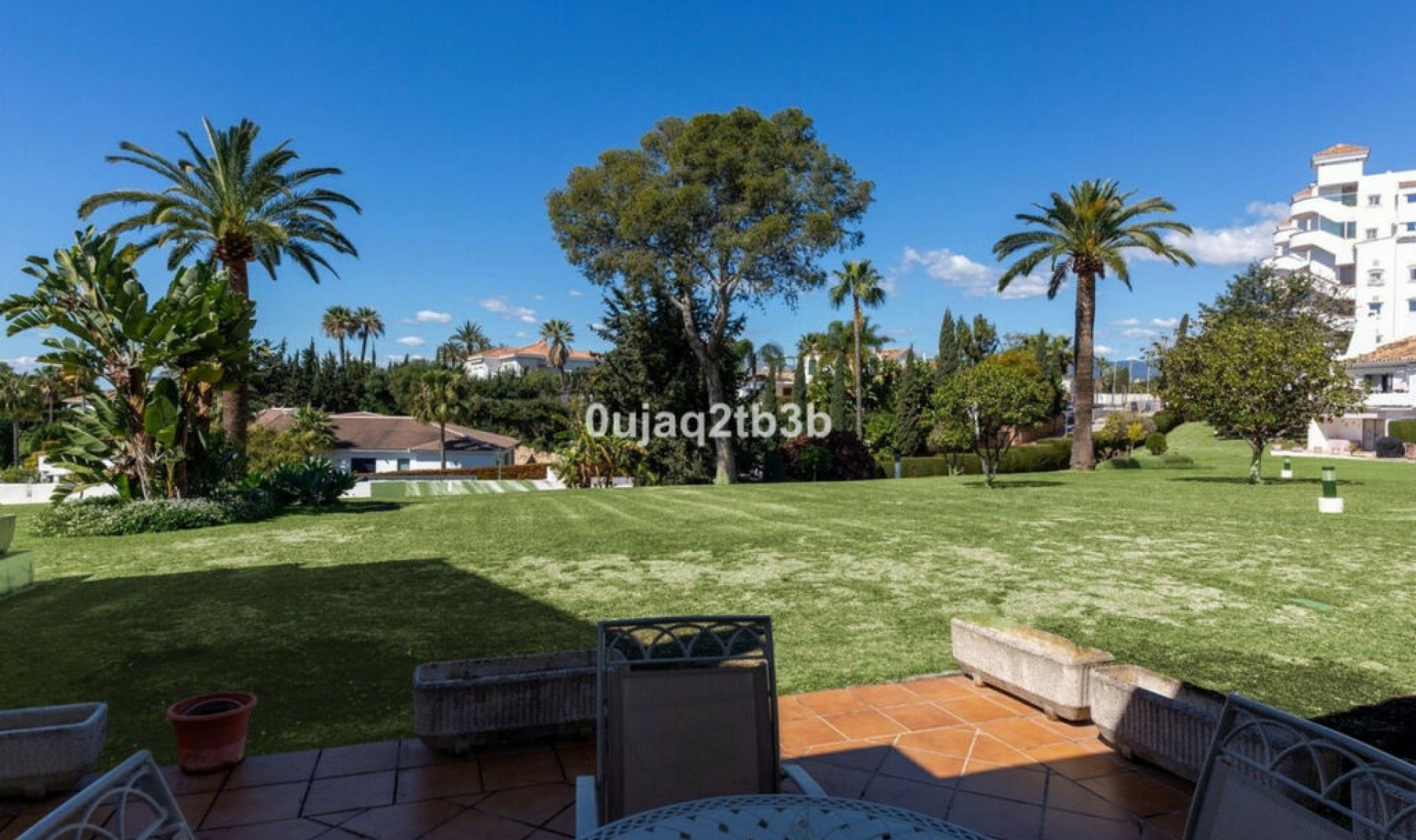 Resale - Apartment -
Nueva Andalucía