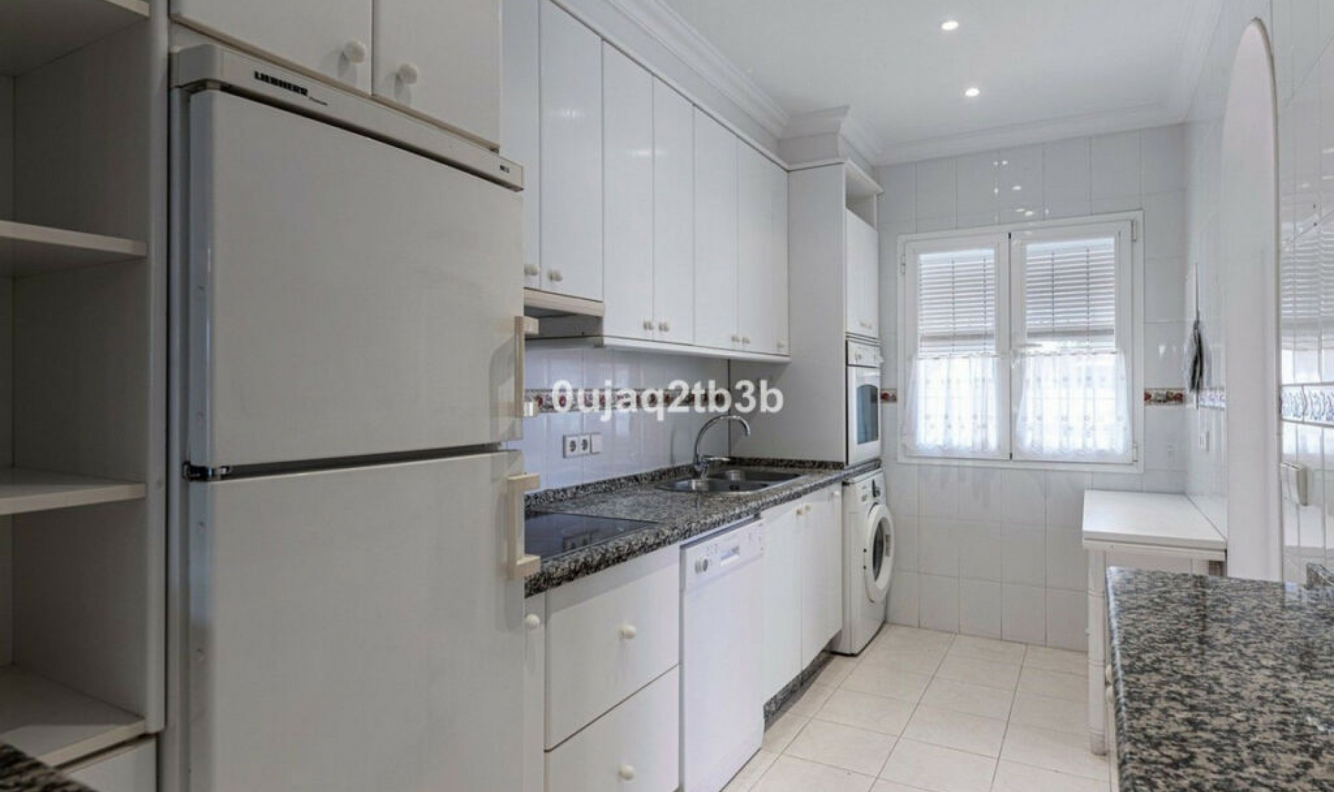 Resale - Apartment -
Nueva Andalucía