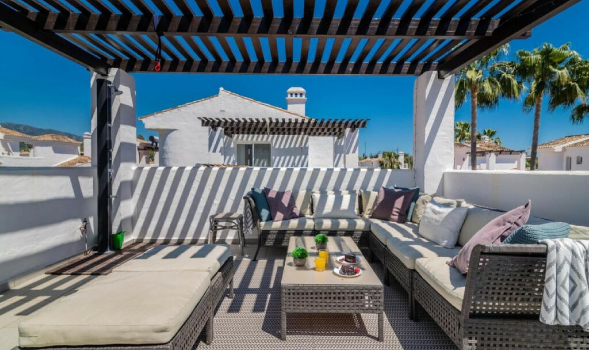 Resale - Apartment -
Nueva Andalucía