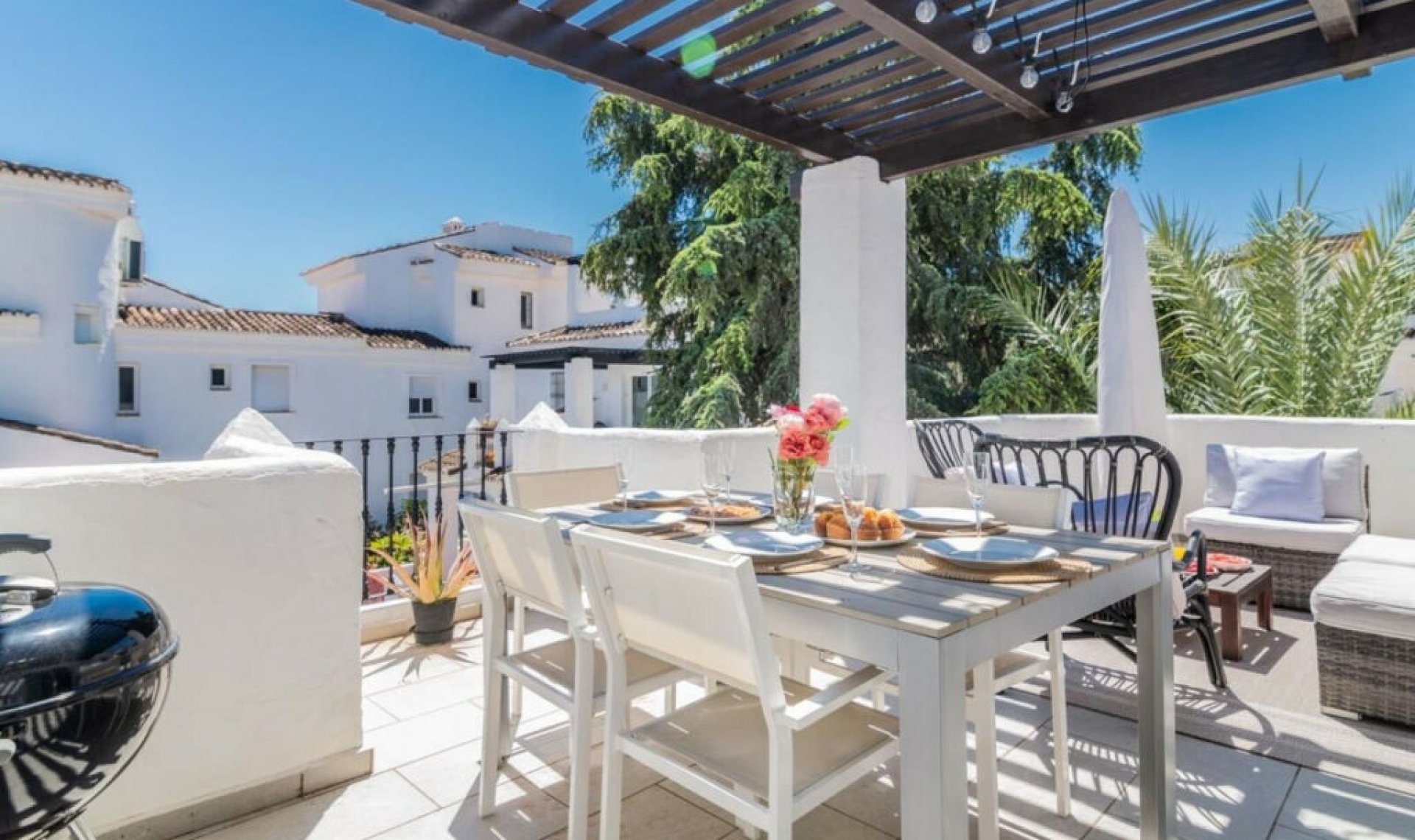 Resale - Apartment -
Nueva Andalucía