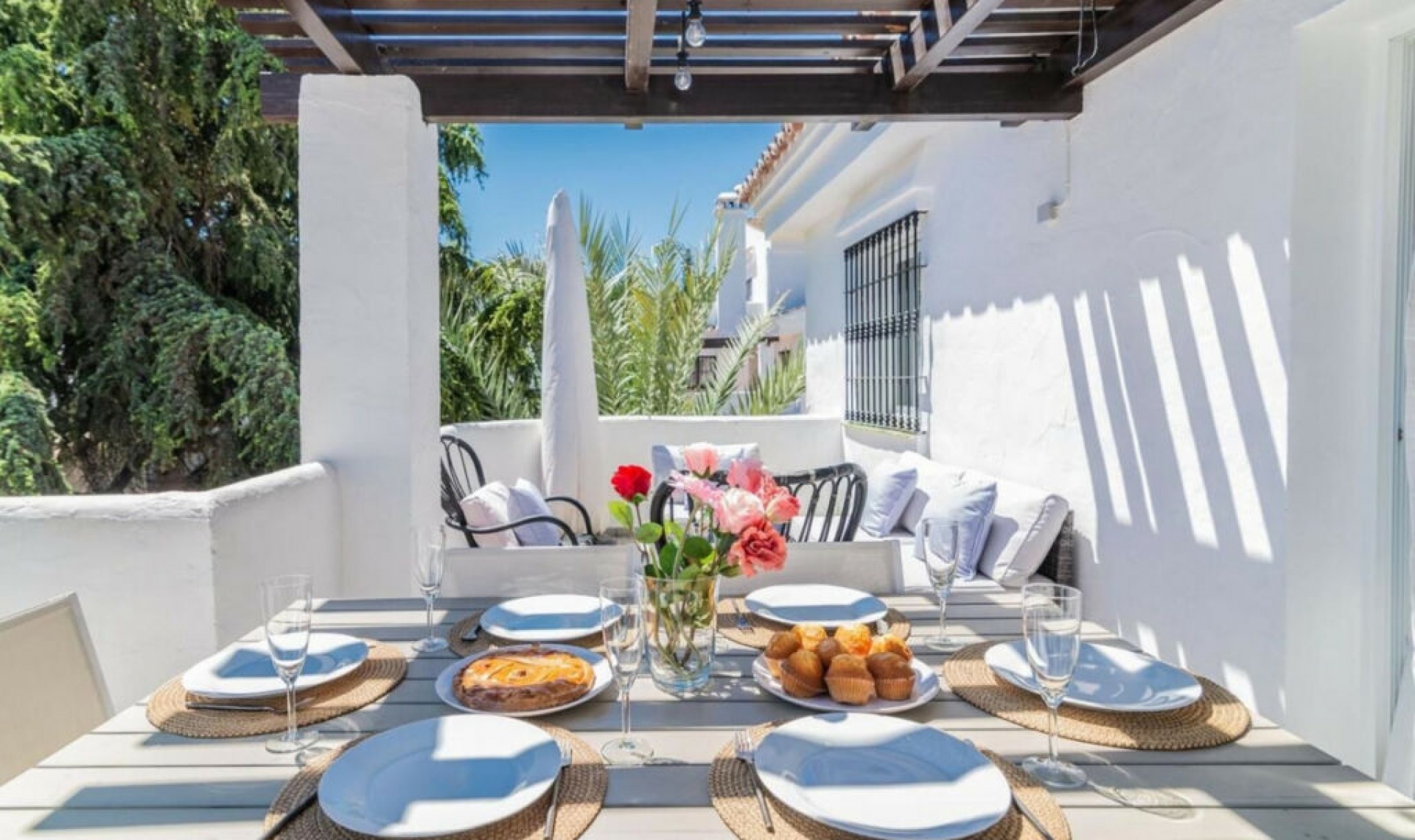 Resale - Apartment -
Nueva Andalucía