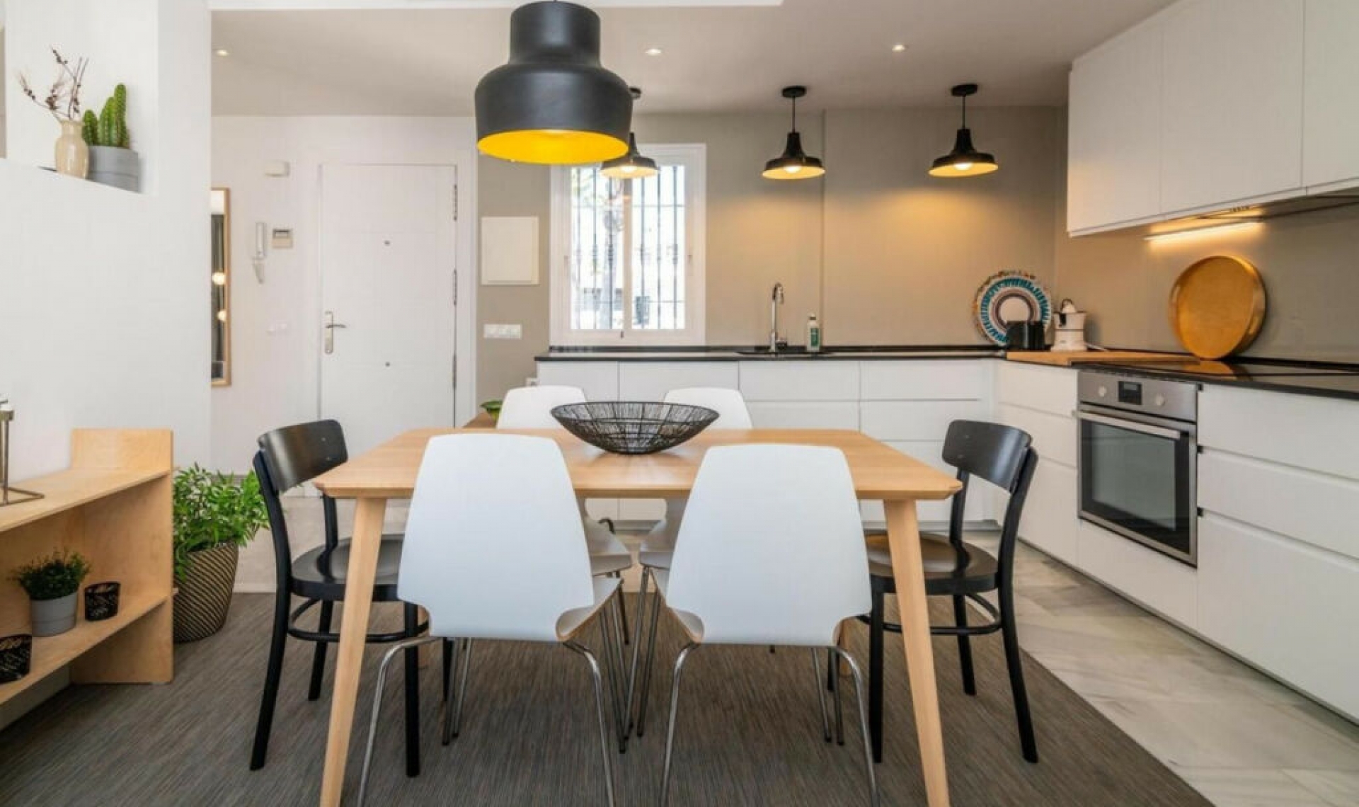 Resale - Apartment -
Nueva Andalucía