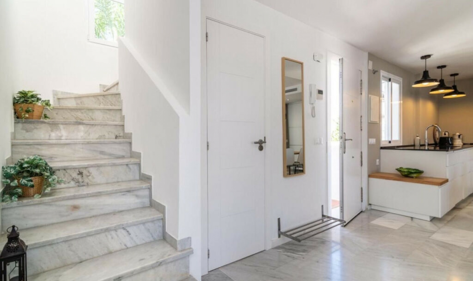 Resale - Apartment -
Nueva Andalucía