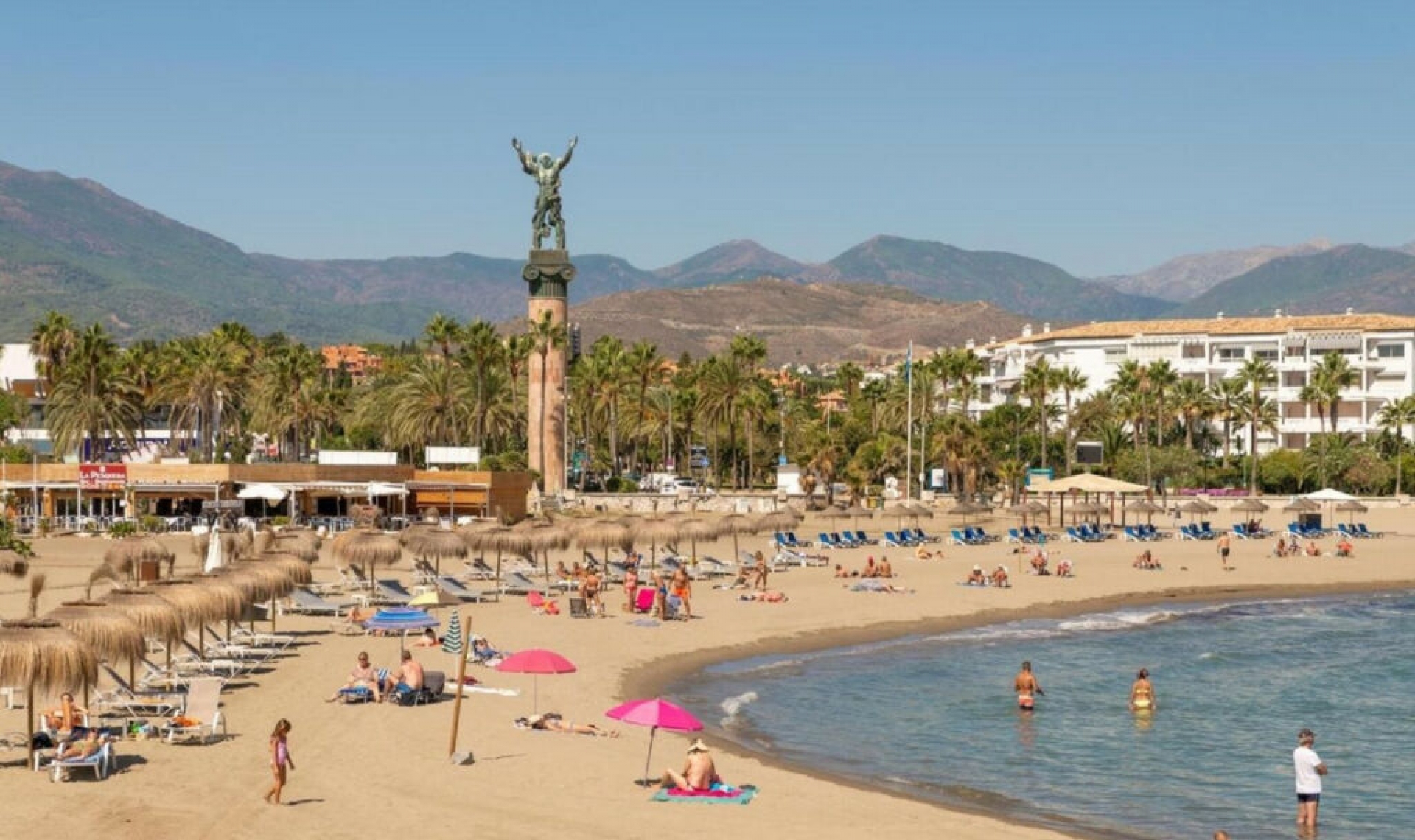 Resale - Apartment -
Nueva Andalucía