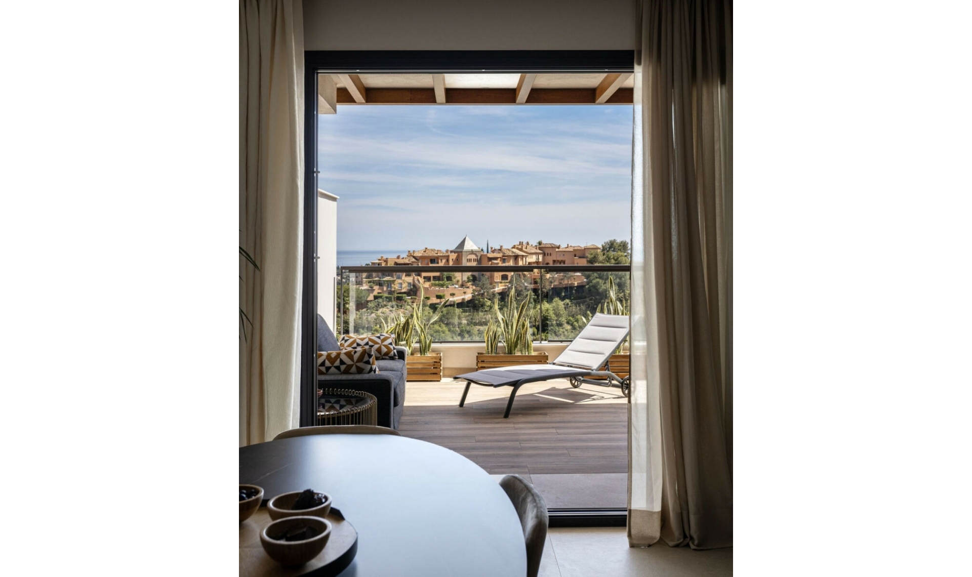 Resale - Apartment -
Nueva Andalucía